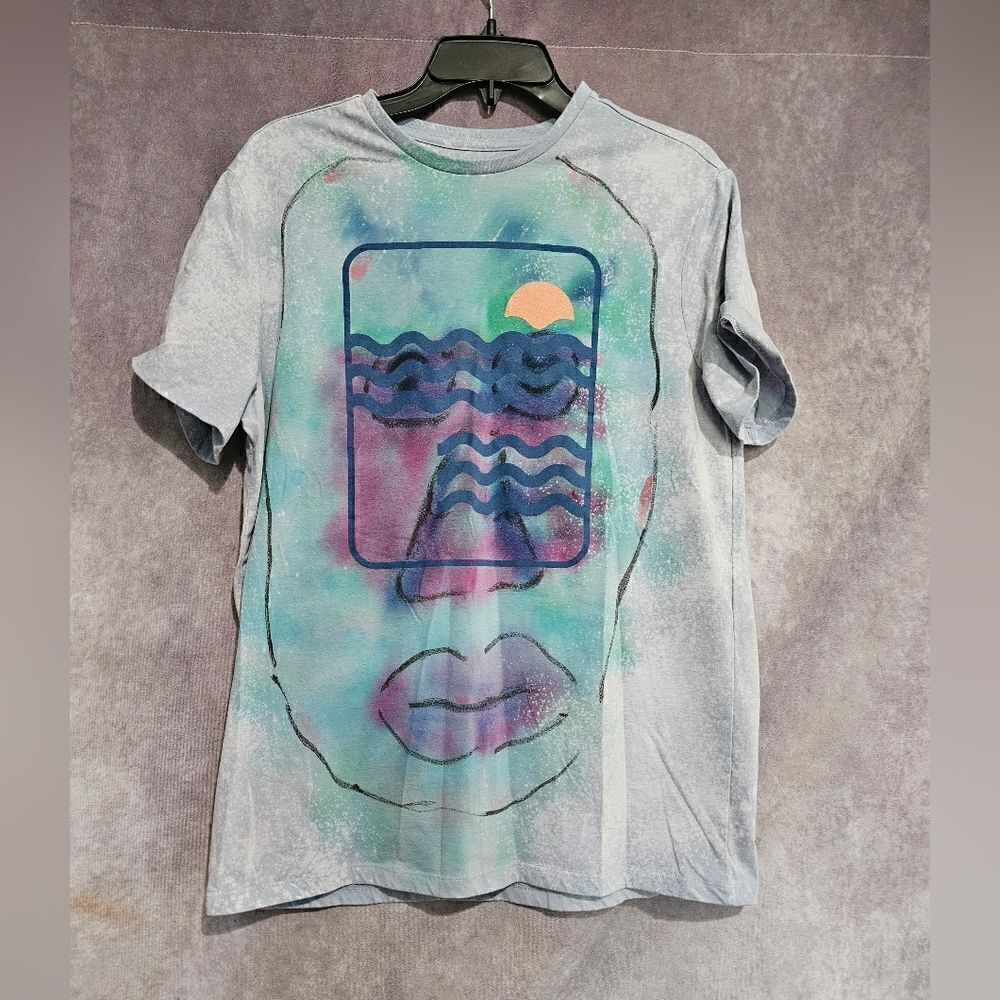 Unisex‎ Custom Tie Dye Tee Large - Man of Water